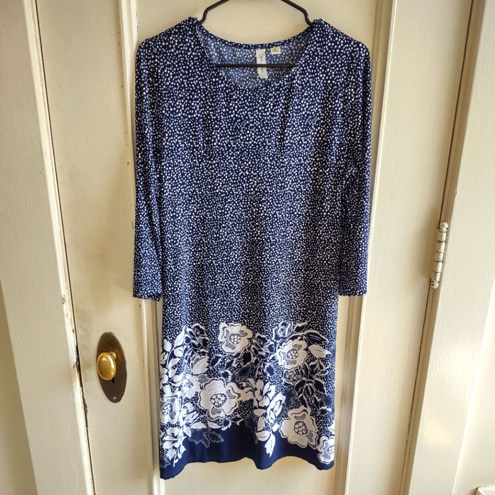 Tacera 3/4 length sleeve dress size M